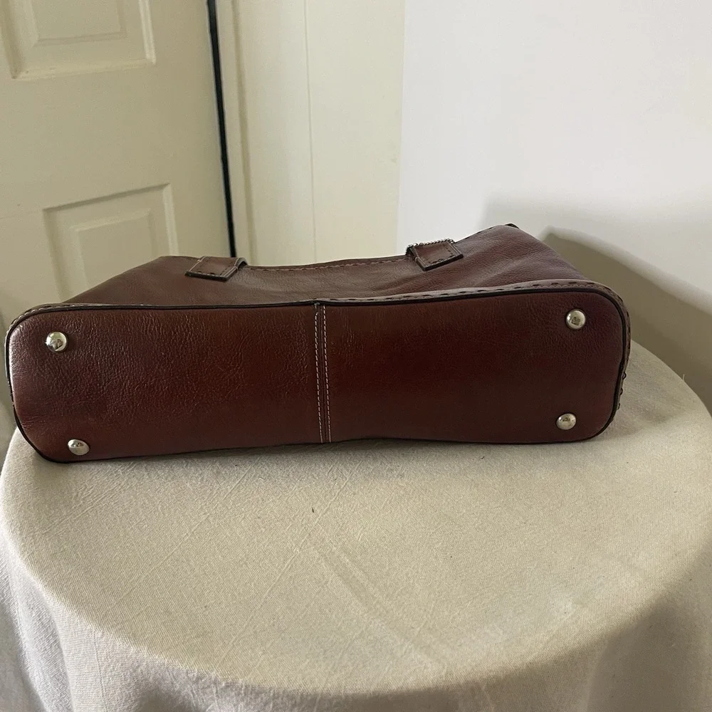 Vintage Fossil Burgundy Leather Satchel Shoulder Bag Key Charm Classic Structure